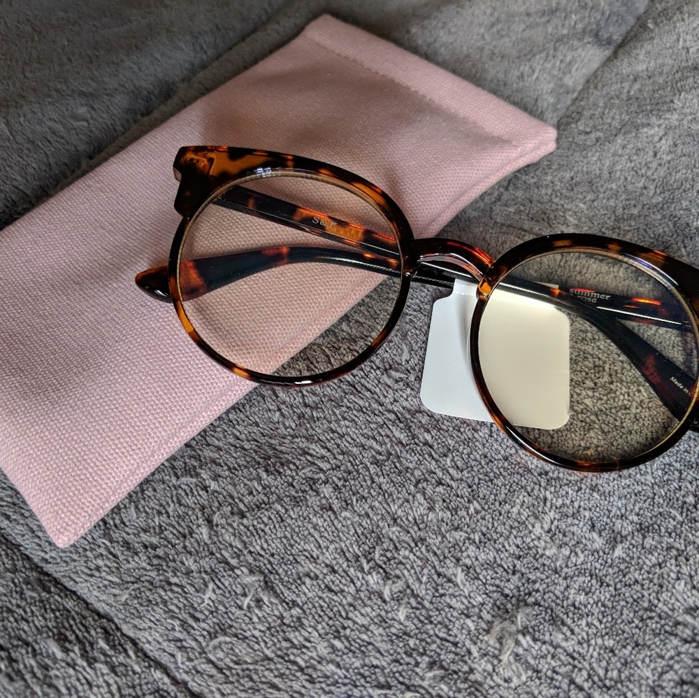 Blue light glasses